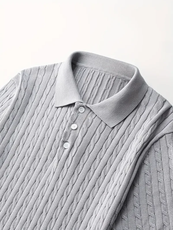 Men’s ribbed polo t-shirt with short sleeves and a slim fit collar.